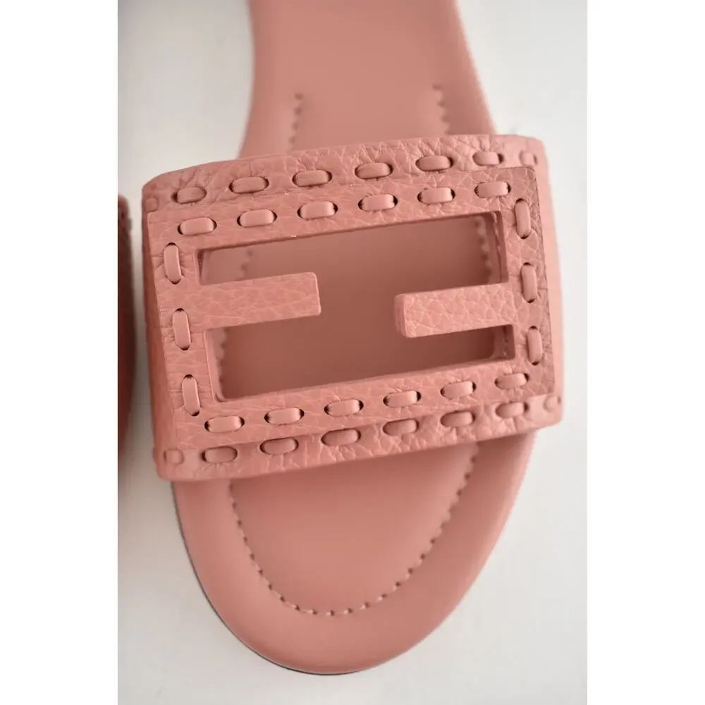 Fendi baguette makeup